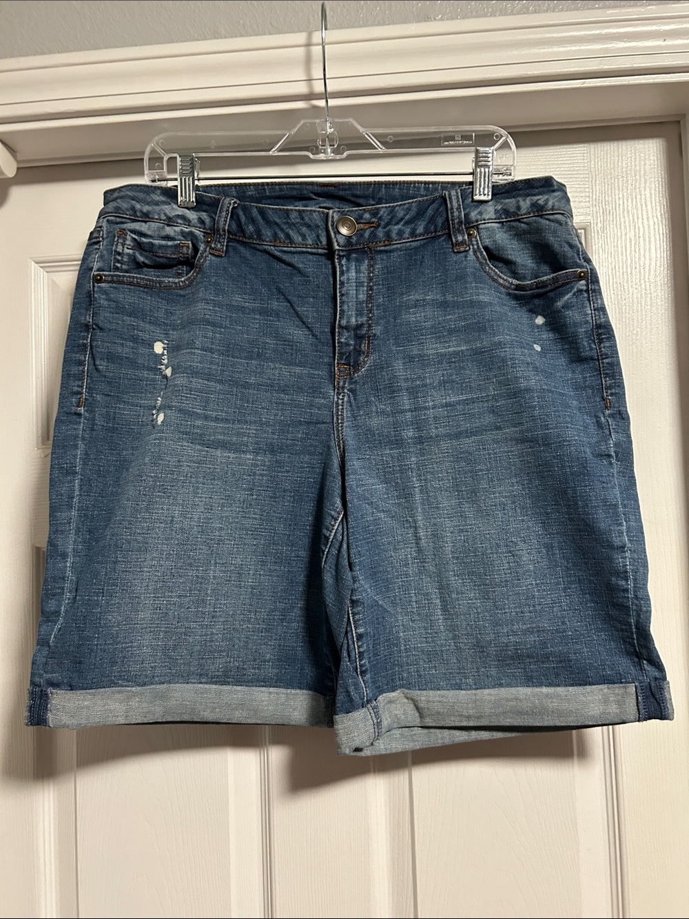 Lane Bryant Venezia Women's Blue Denim Bermuda  Roll-Cuff Shorts